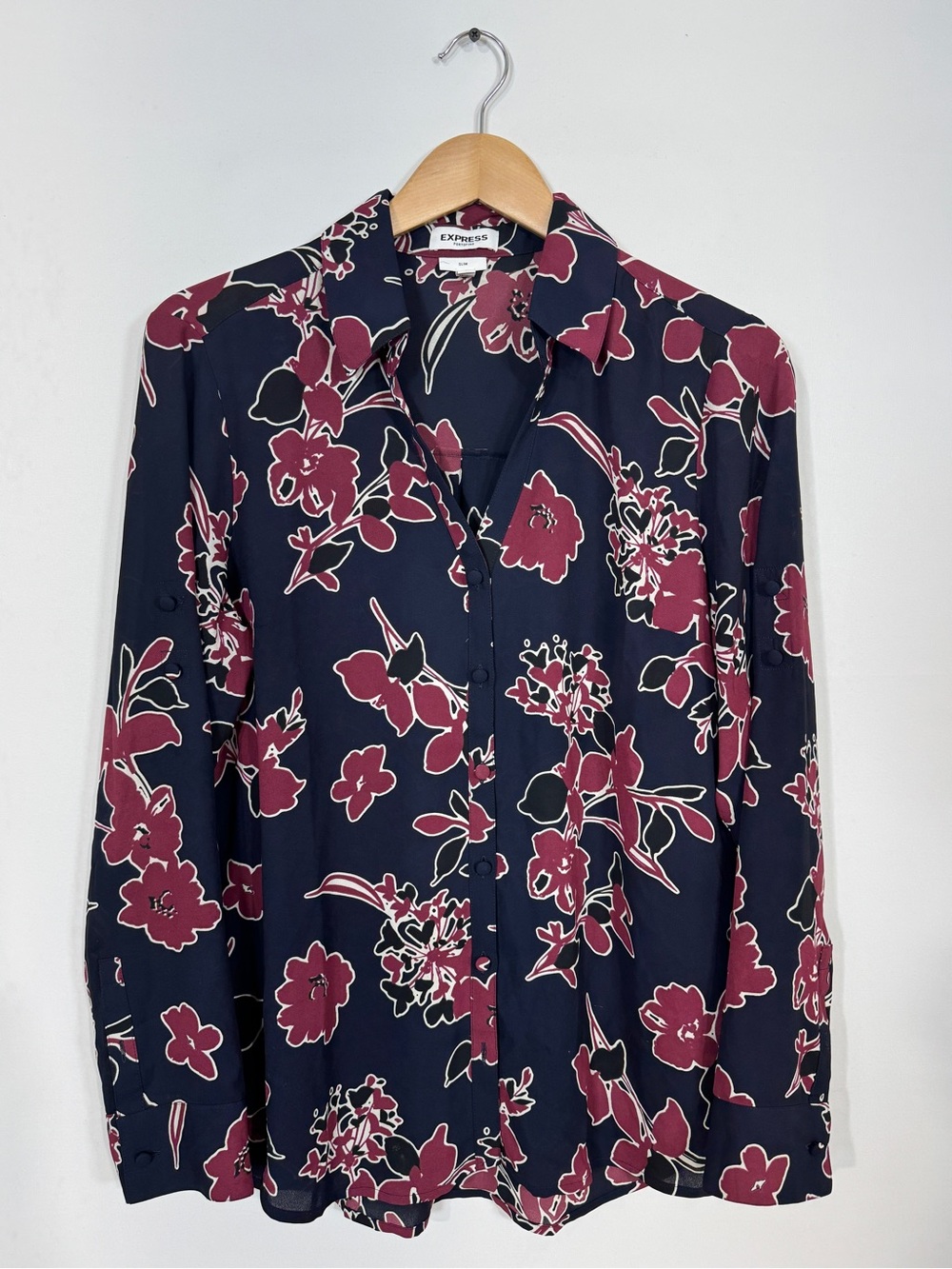 WSH135 {Express} "Portofino" Navy Blue Purple Floral Button Down Blouse Shirt